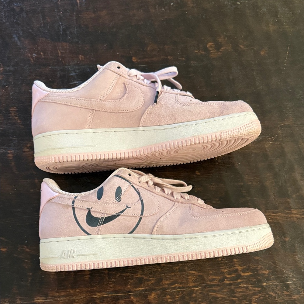 Nike Air Force 1 “have a nice day” size 10.5